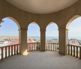 Dəniz mənzərəli balkon, Badamdarda kirayə mənzil